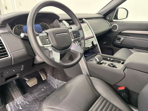Used 2023 Land Rover Discovery S R-Dynamic AWD/4WD image 4