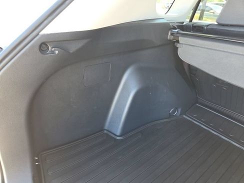 Used 2019 Toyota RAV4 XLE w/ All Weather Liner Package FWD image 21