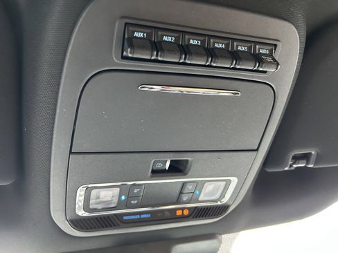 Used 2023 Ford F250 Lariat w/ Chrome Package image 69