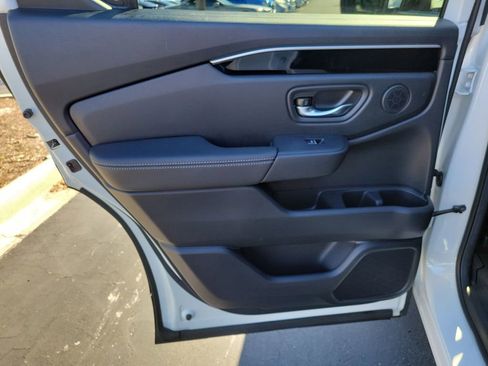 Certified 2026 Honda Passport RTL image 13