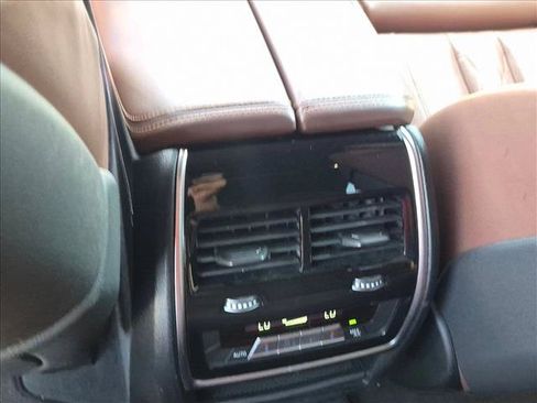 Used 2020 BMW X5 sDrive40i w/ Premium Package RWD image 15