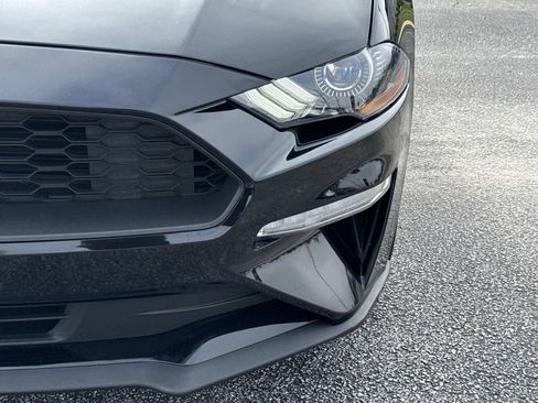 Used 2023 Ford Mustang Premium image 10