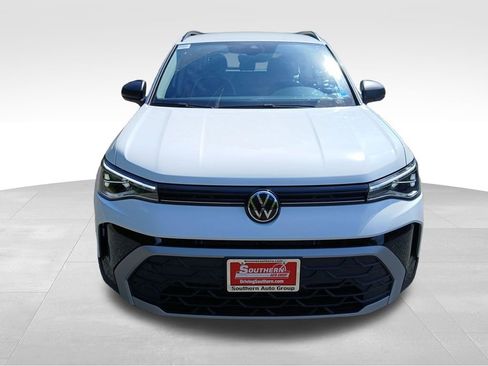 New 2026 Volkswagen Taos S FWD image 8