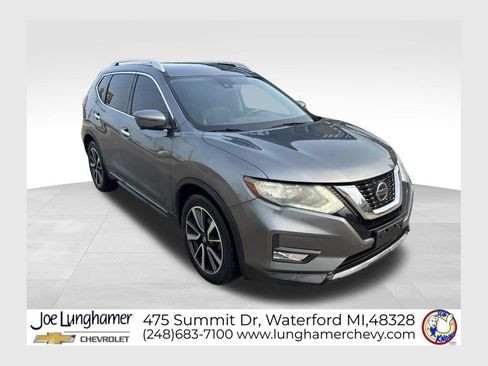 Used 2019 Nissan Rogue SL FWD image 1