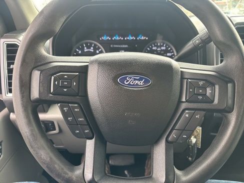 Used 2017 Ford F250 XLT w/ XLT Value Package image 15