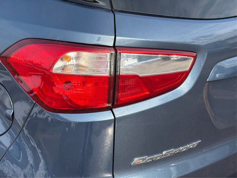 Used 2021 Ford EcoSport SE w/ SE Convenience Package FWD image 23