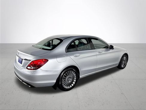 Used 2015 Mercedes-Benz C 300 Sedan image 6