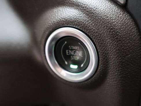 Used 2022 GMC Sierra 2500 Denali AWD/4WD image 38