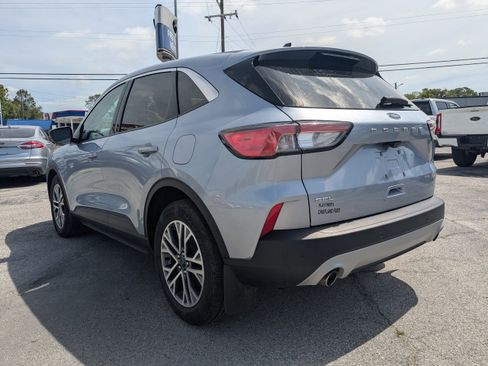 Certified 2022 Ford Escape SEL w/ Technology Package FWD image 6