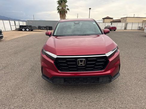 Used 2025 Honda CR-V EX image 8