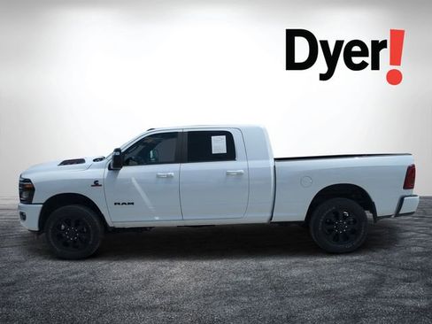 Used 2025 RAM 2500 Laramie w/ Night Edition AWD/4WD image 7