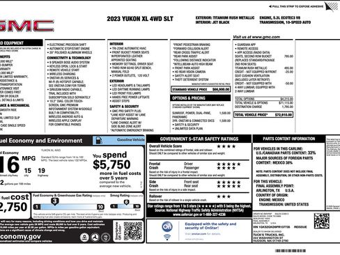 Used 2023 GMC Yukon XL SLT AWD/4WD image 2