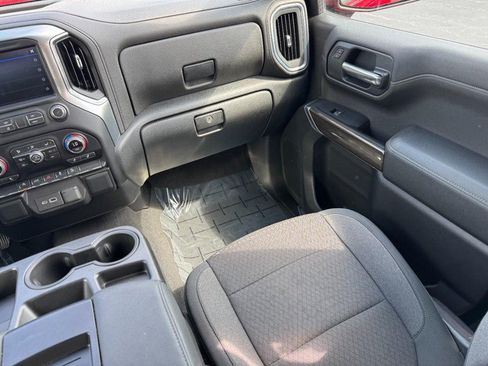 Used 2022 Chevrolet Silverado 1500 RST AWD/4WD image 15