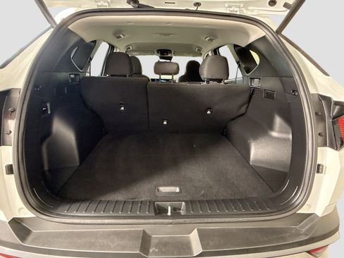 Used 2026 Hyundai Tucson SEL FWD image 35
