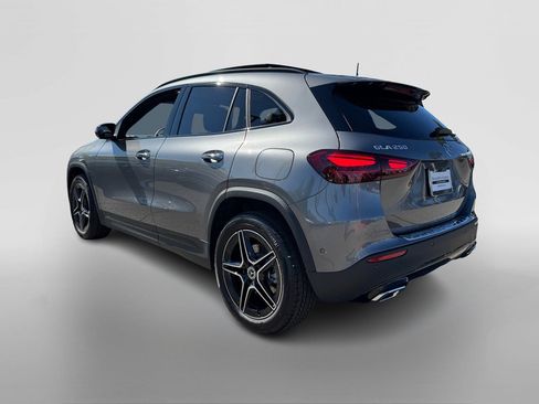 New 2026 Mercedes-Benz GLA 250 4MATIC image 3