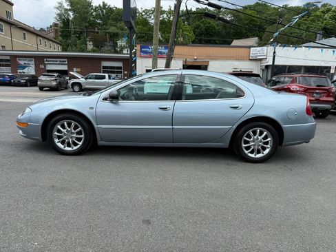 Used 2004 Chrysler 300M FWD image 4
