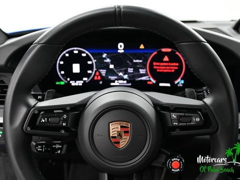 Used 2025 Porsche 911 Carrera RWD image 47