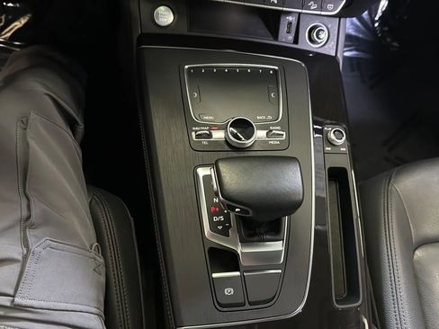 Used 2020 Audi Q5 2.0T Premium Plus w/ Premium Plus Package image 17