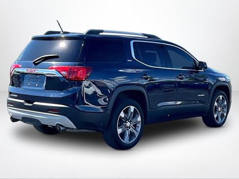 Used 2017 GMC Acadia SLT FWD image 3