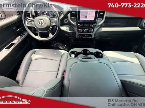 Used 2026 RAM 2500 Tradesman w/ Chrome Appearance Group AWD/4WD image 10