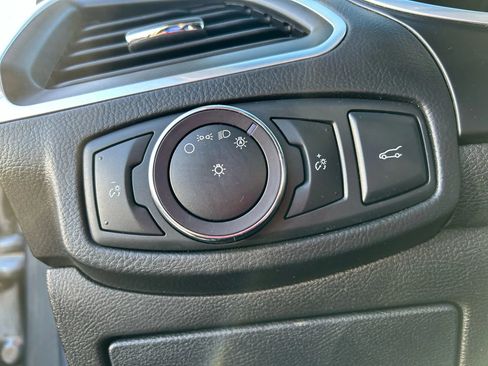 Used 2017 Ford Edge Titanium w/ Equipment Group 301A image 22