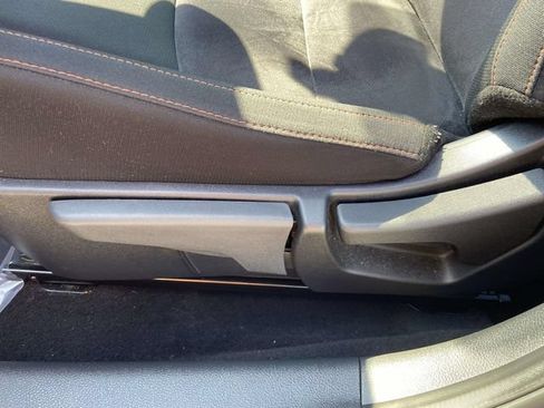 Used 2022 Nissan Sentra SR w/ Electronics Package FWD image 12