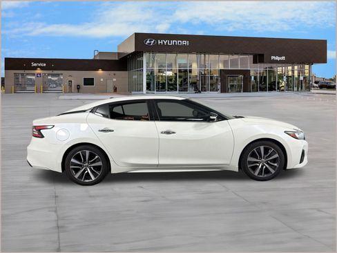 Used 2019 Nissan Maxima 3.5 SL w/ Floor Mat Group image 8