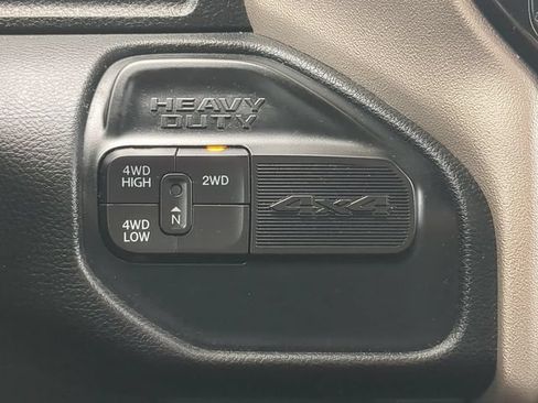 Used 2024 RAM 2500 Laramie AWD/4WD image 27