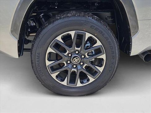 New 2025 Toyota Tundra Limited image 9