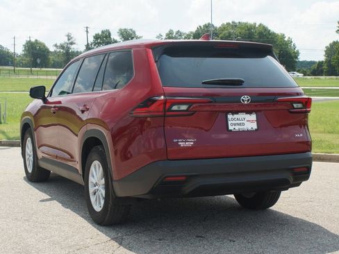 Used 2026 Toyota Grand Highlander AWD Hybrid image 17