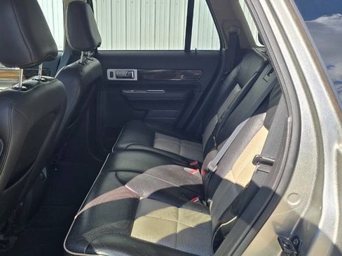 Used 2008 Lincoln MKX Base AWD 4dr SUV image 9