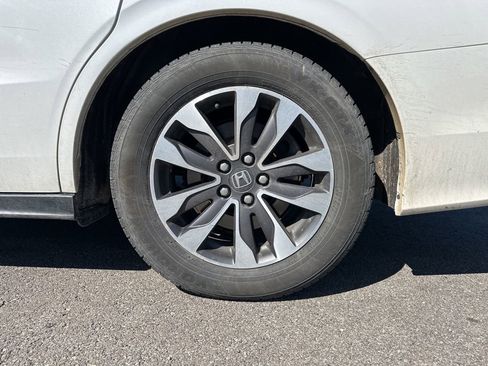 Used 2021 Honda Odyssey EX-L image 7