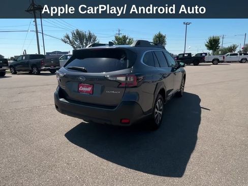 Used 2025 Subaru Outback Premium AWD/4WD image 6