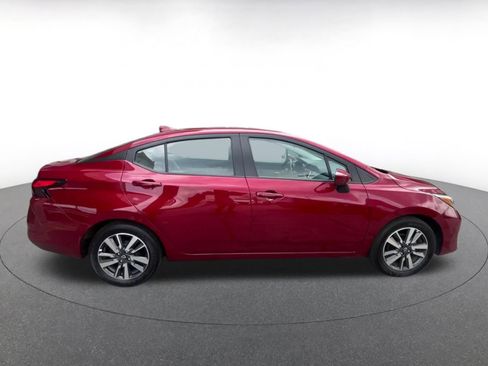 Used 2025 Nissan Versa SV FWD image 16