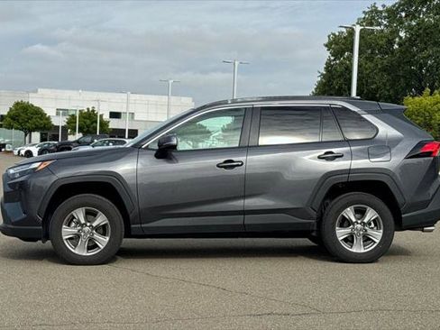 Certified 2025 Toyota RAV4 XLE w/ Convenience Package AWD/4WD image 8
