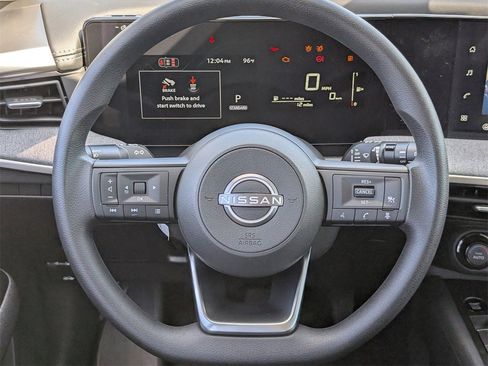 New 2026 Nissan Kicks SV image 10