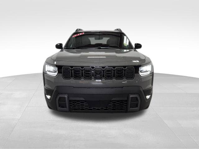 New 2026 Jeep Cherokee Laredo AWD/4WD image 3