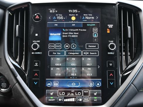 Used 2025 Subaru Ascent Onyx Edition w/ Onyx Package image 24