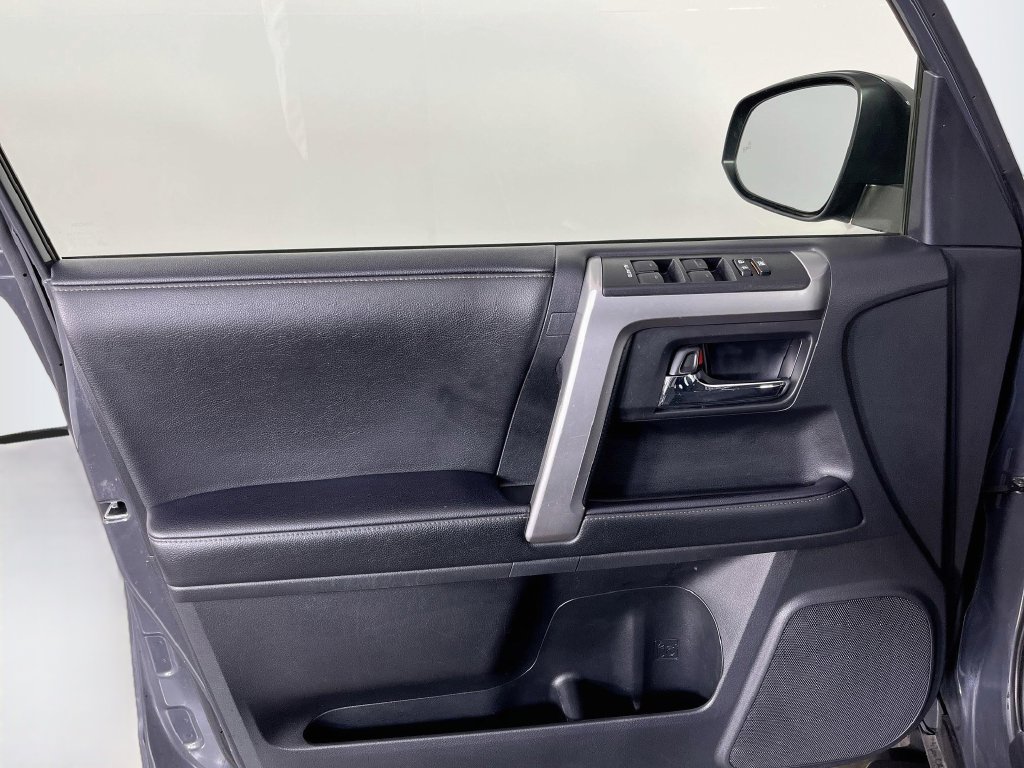 Used 2024 Toyota 4Runner SR5 Premium AWD/4WD image 21
