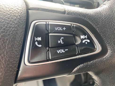 Used 2018 Ford Escape Titanium FWD image 18