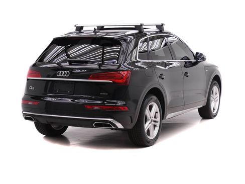 Certified 2024 Audi Q5 e Premium Plus w/ Premium Plus Package AWD/4WD image 4