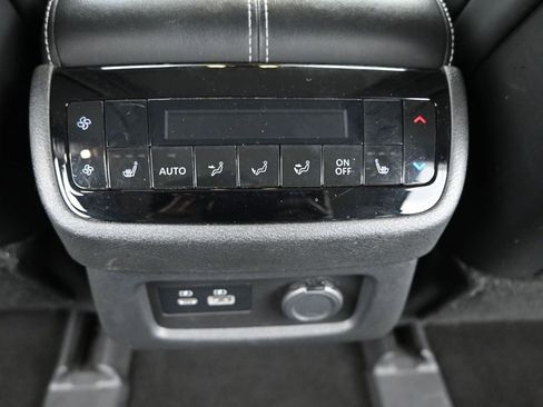 Used 2023 INFINITI QX60 Luxe image 16