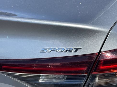 Used 2025 Honda Civic Sport image 8