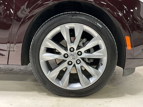 Used 2023 Buick Envision Avenir AWD/4WD image 10