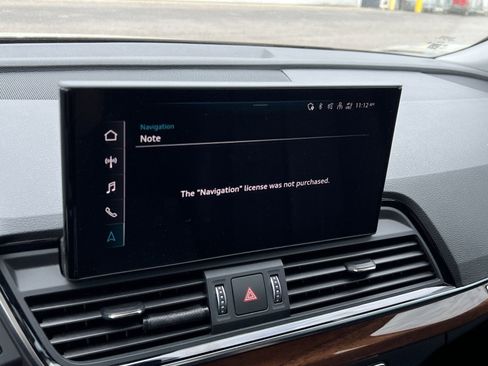 Used 2023 Audi Q5 2.0T Premium w/ Convenience Package image 21