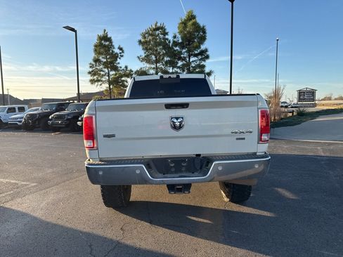 Used 2018 RAM 2500 Laramie w/ Cold Weather Group image 7