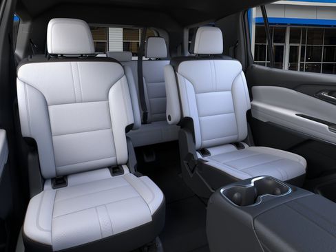 New 2026 Chevrolet Traverse High Country FWD image 17