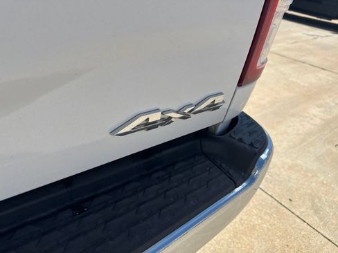 Used 2022 RAM 2500 Big Horn AWD/4WD image 6
