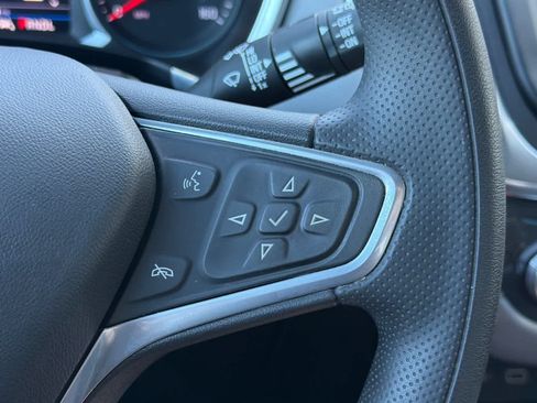 Used 2022 Chevrolet Equinox LT w/ LPO, Floor Liner Package FWD image 26