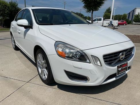 Used 2013 Volvo S60 T5 AWD/4WD image 57